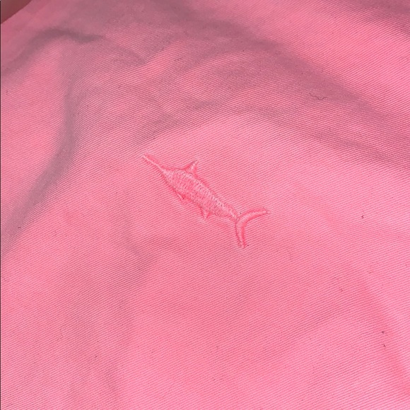 Vineyard Vines Shorts - Picture 3 of 4